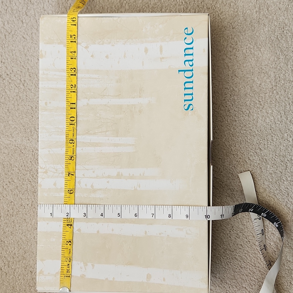 SUNDANCE Box Ribbon Tissue & Sticker - Picture 5 of 10